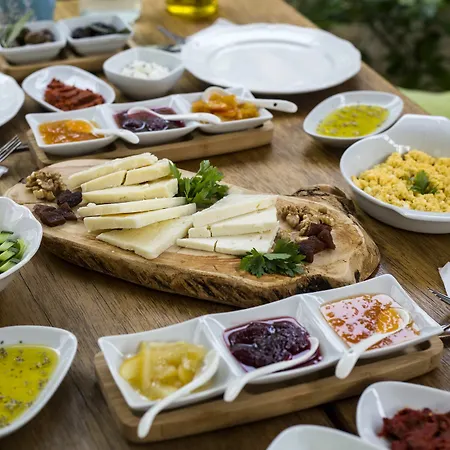 No Onbir Bed & Breakfast Alaçatı